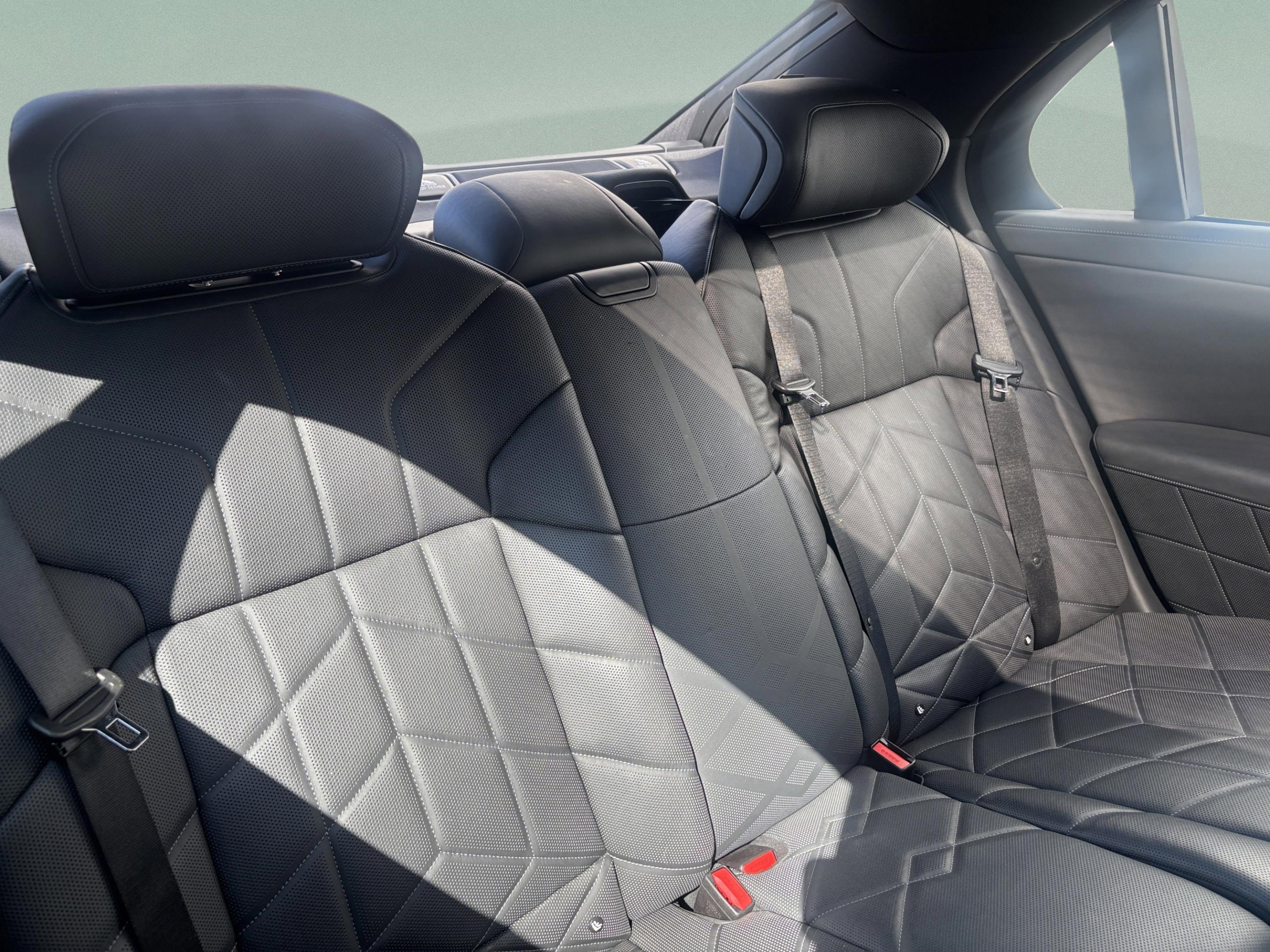 2023 BMW 760i xDrive