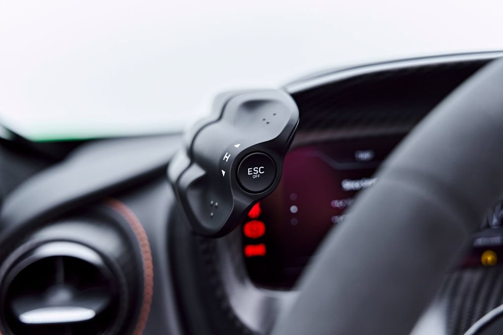 Used 2025 McLaren 750S Spider photo 80