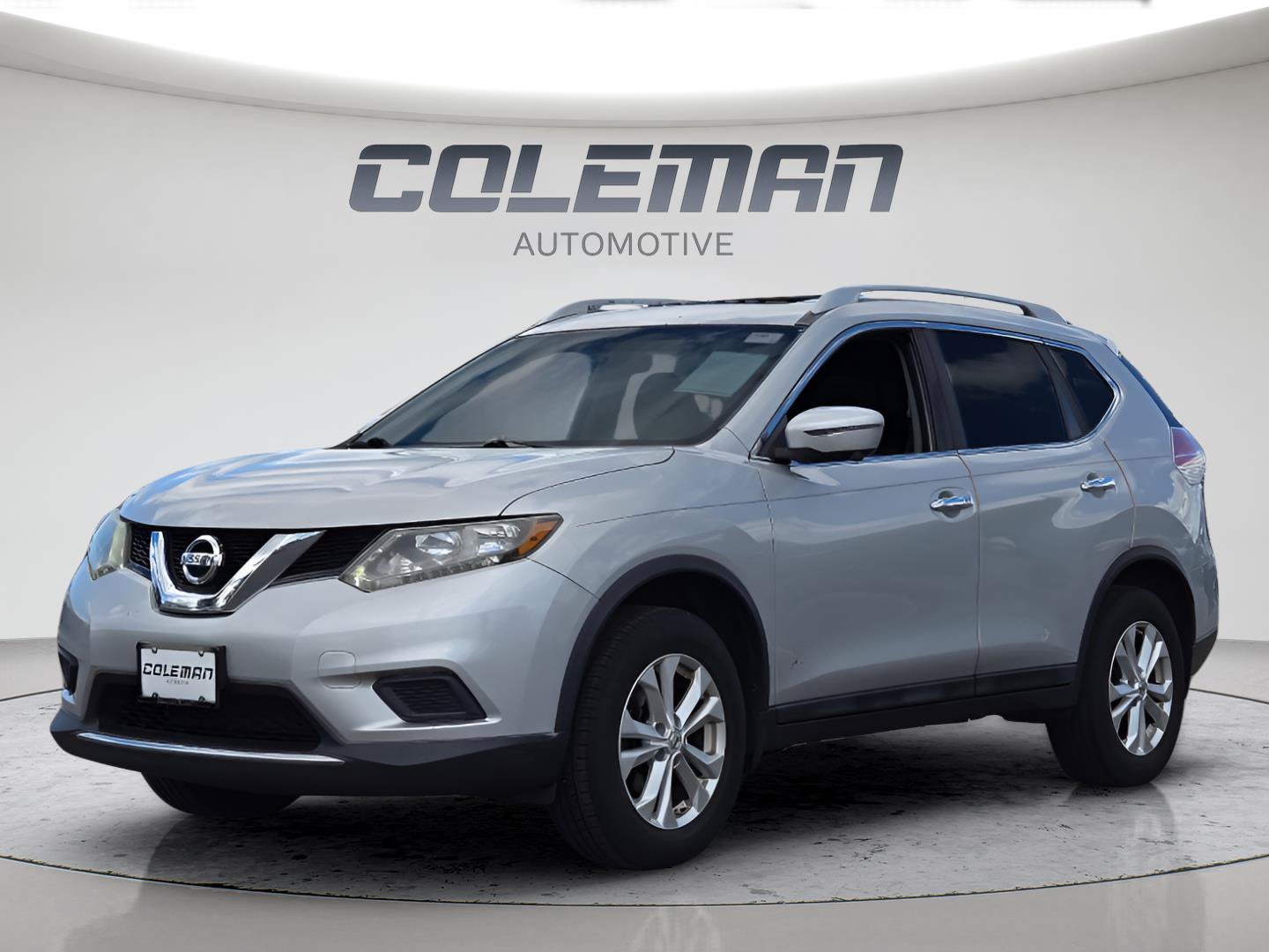 Used 2016 Nissan Rogue SV w/ SV Premium Package
