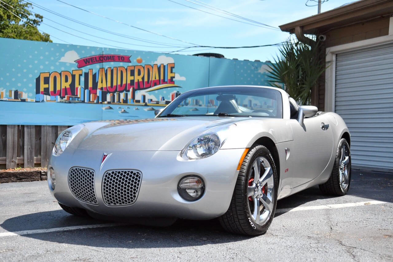 Used 2007 Pontiac Solstice Convertible w/ Premium Package