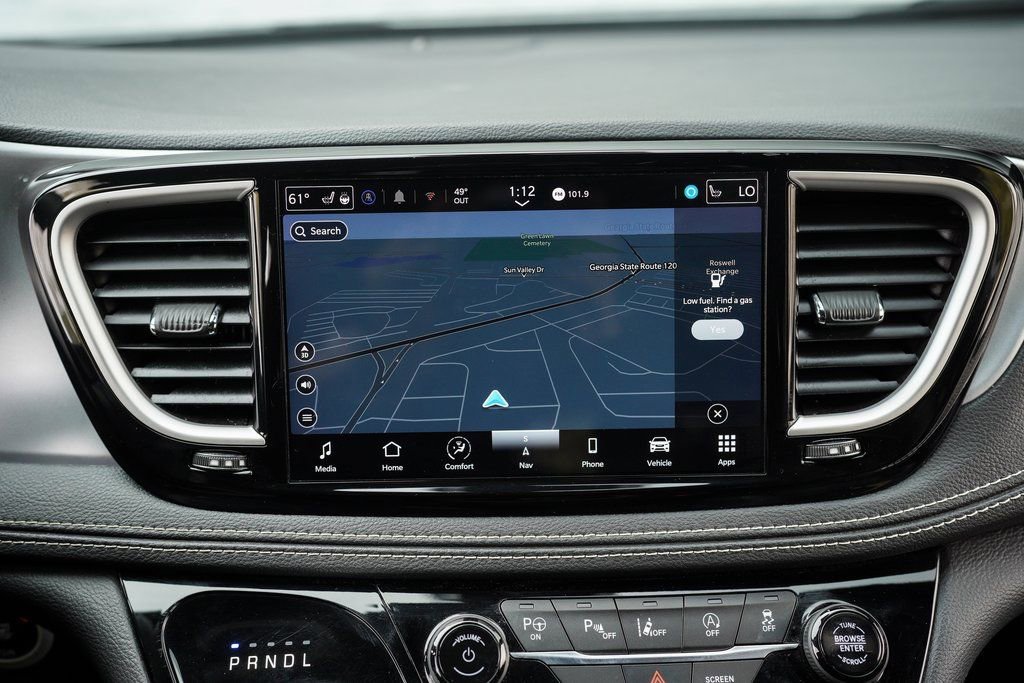 2022 Chrysler Pacifica Touring-L