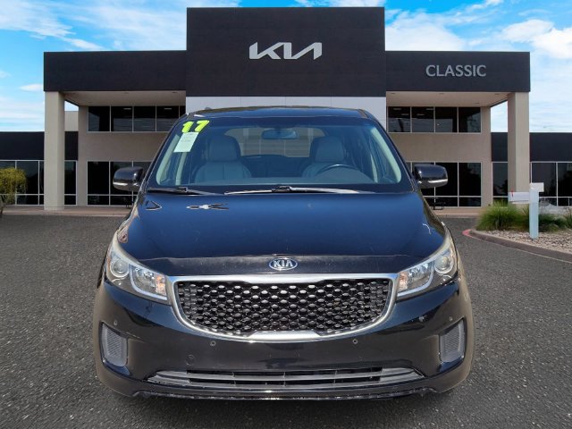Used 2017 Kia Sedona LX w/ LX Essentials Premium Package