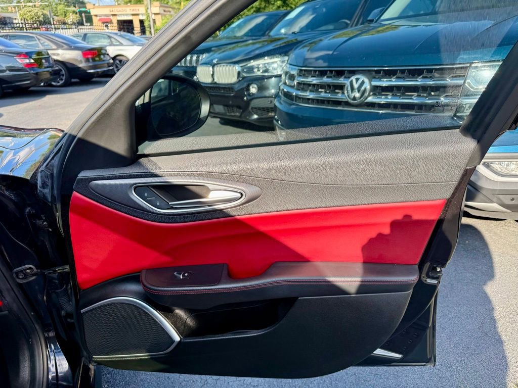 2019 Alfa Romeo Giulia Ti Sport