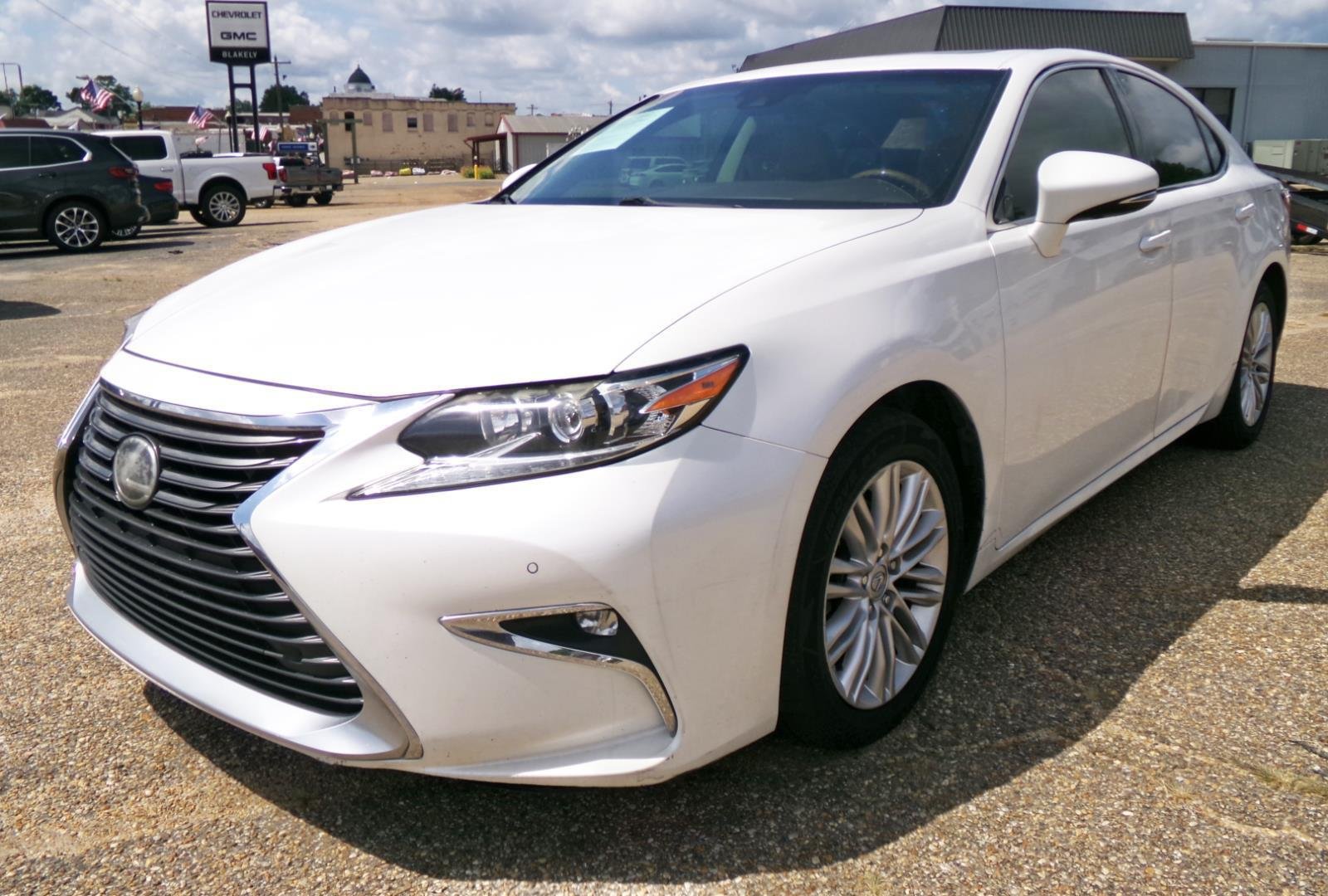 Used 2017 Lexus ES 350 w/ Premium Package