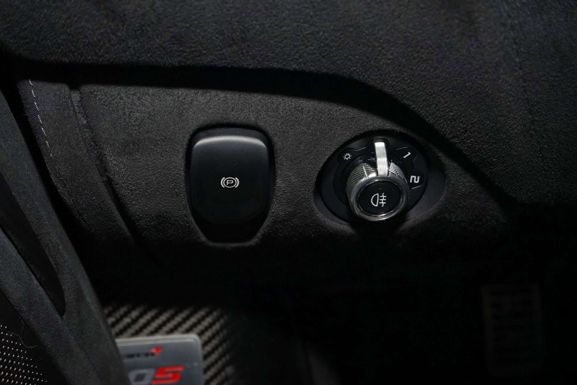 Used 2019 McLaren 720S Luxury photo 38