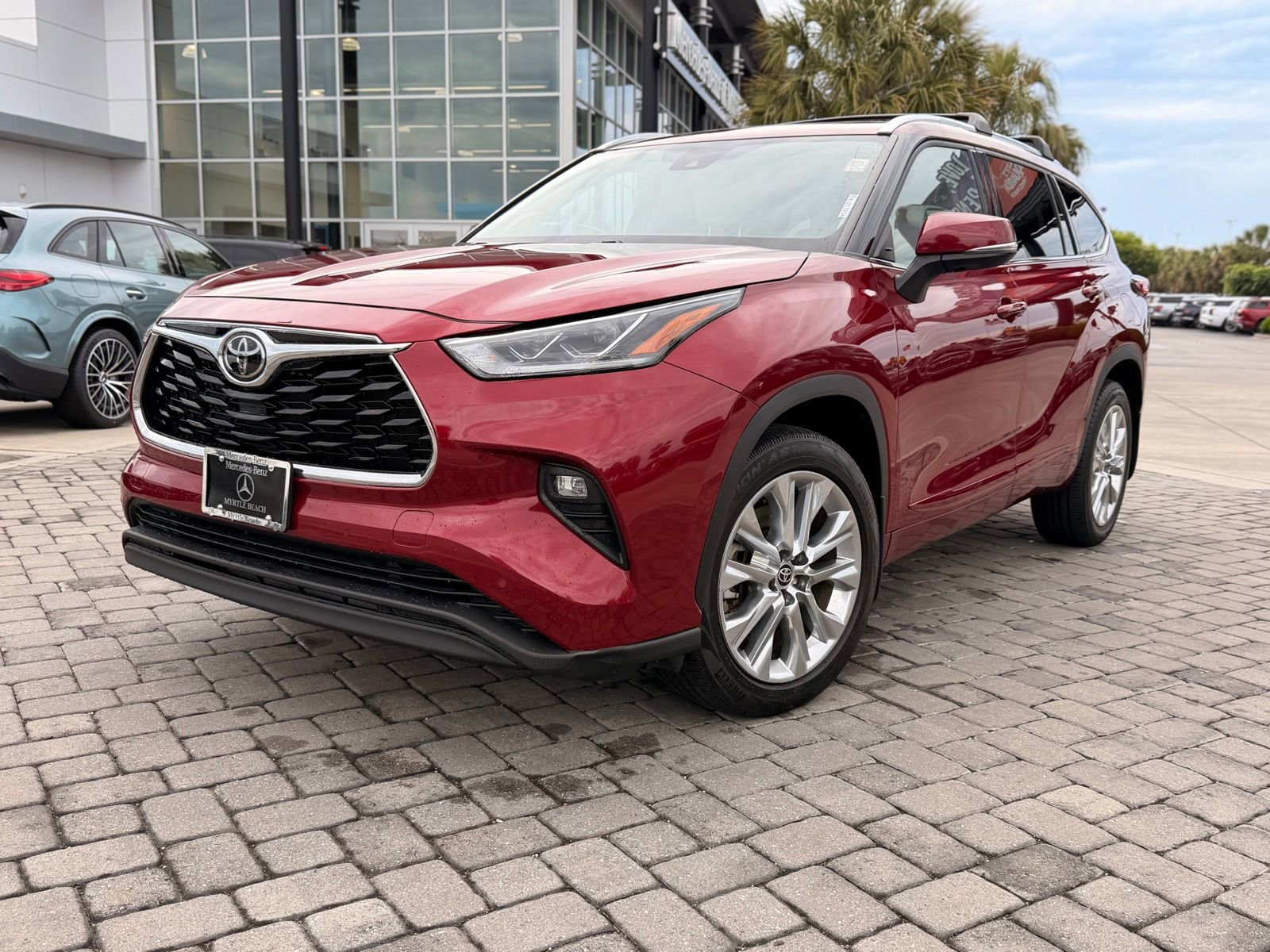 Used Red Toyota Highlander for Sale Near Me - Autotrader