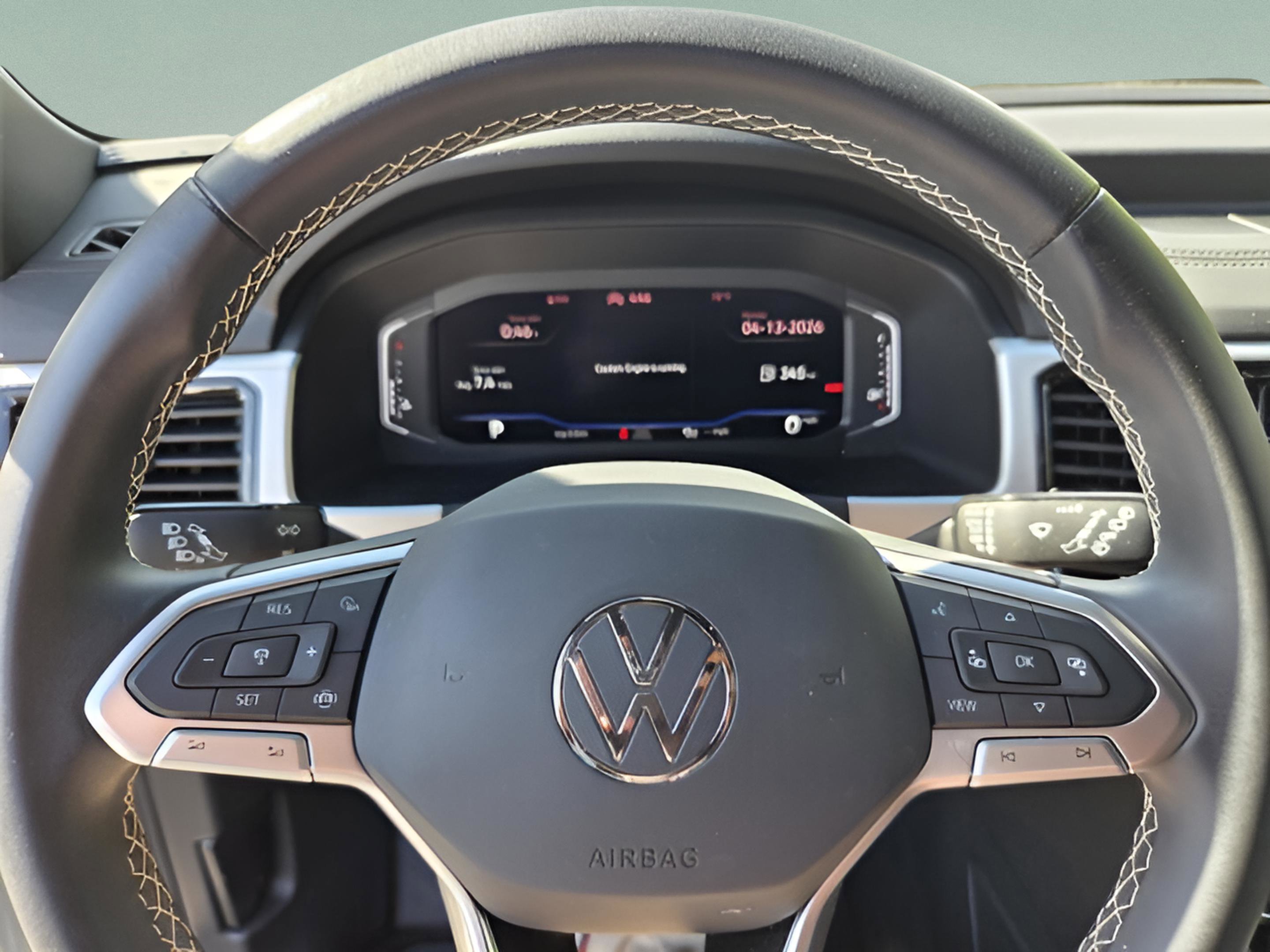 2023 Volkswagen Atlas Cross Sport SE