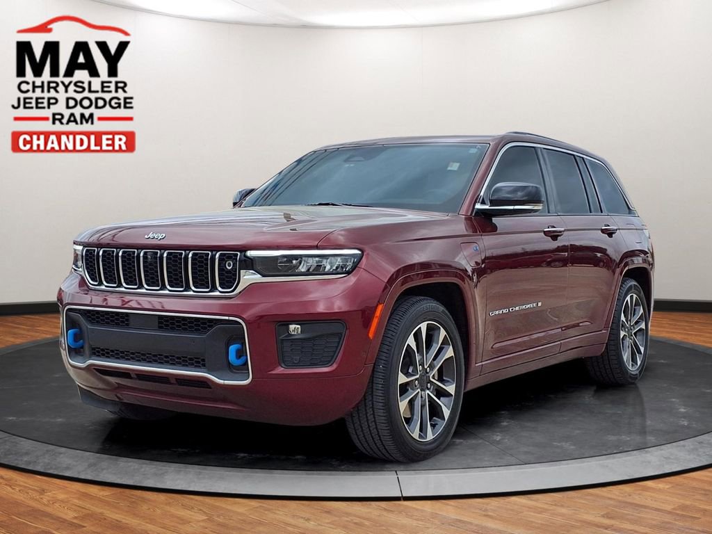 Used 2022 Jeep Grand Cherokee Overland w/ Advanced Protech Group III