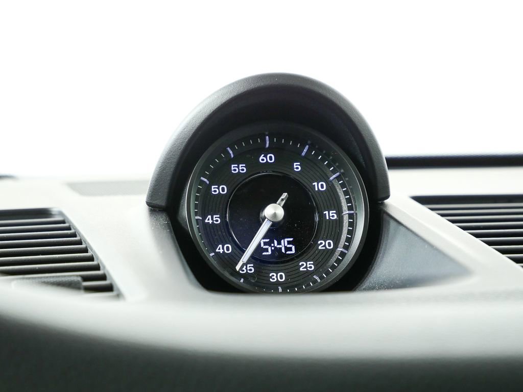 2025 Porsche 911 Carrera