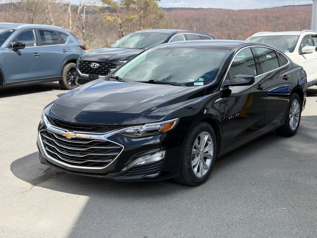 Used 2025 Chevrolet Malibu LT