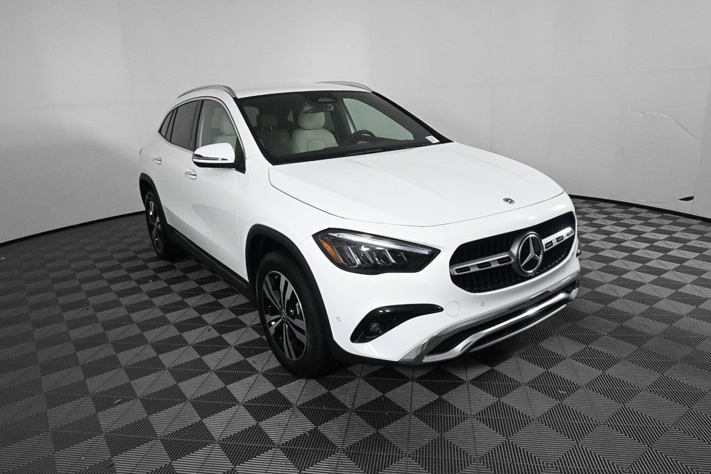 2025 Mercedes-Benz GLA 250