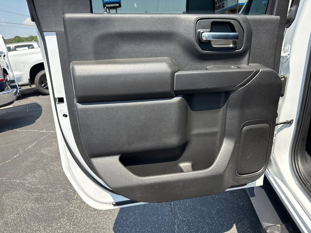 2025 Chevrolet Silverado 2500 Custom