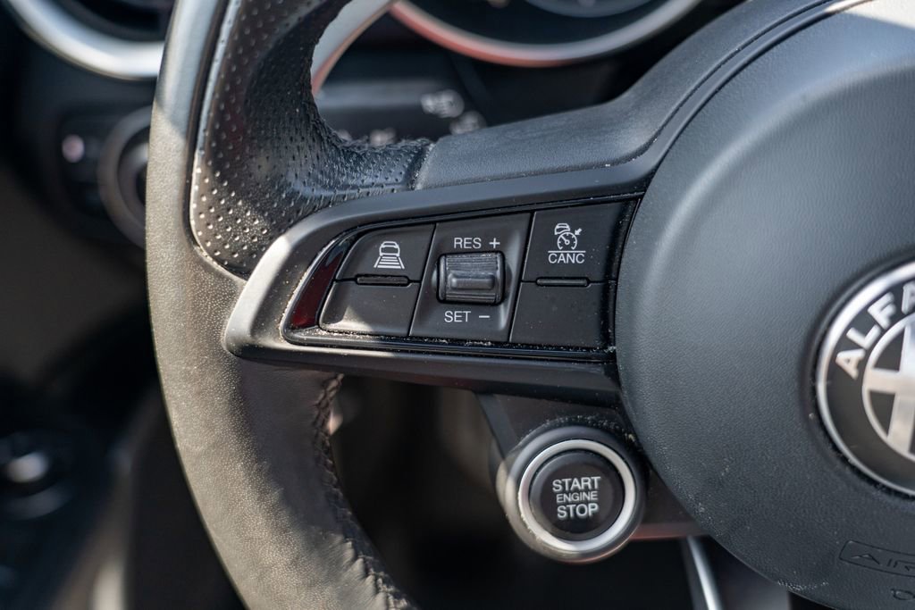 2022 Alfa Romeo Giulia Veloce