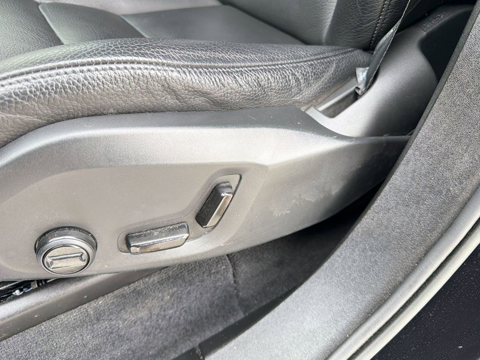 2023 Volvo Xc90 B6 Plus