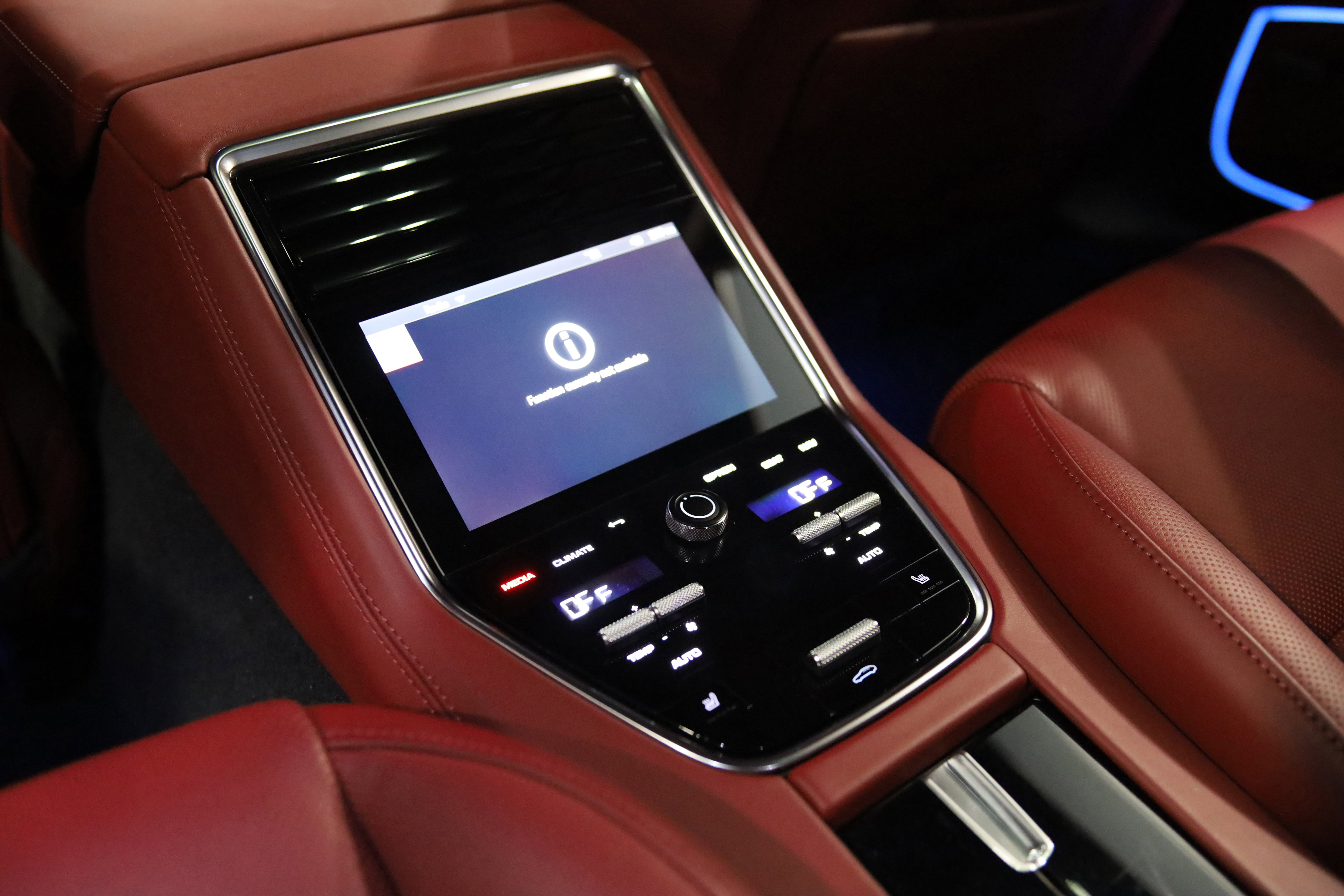 2022 Porsche Panamera 4