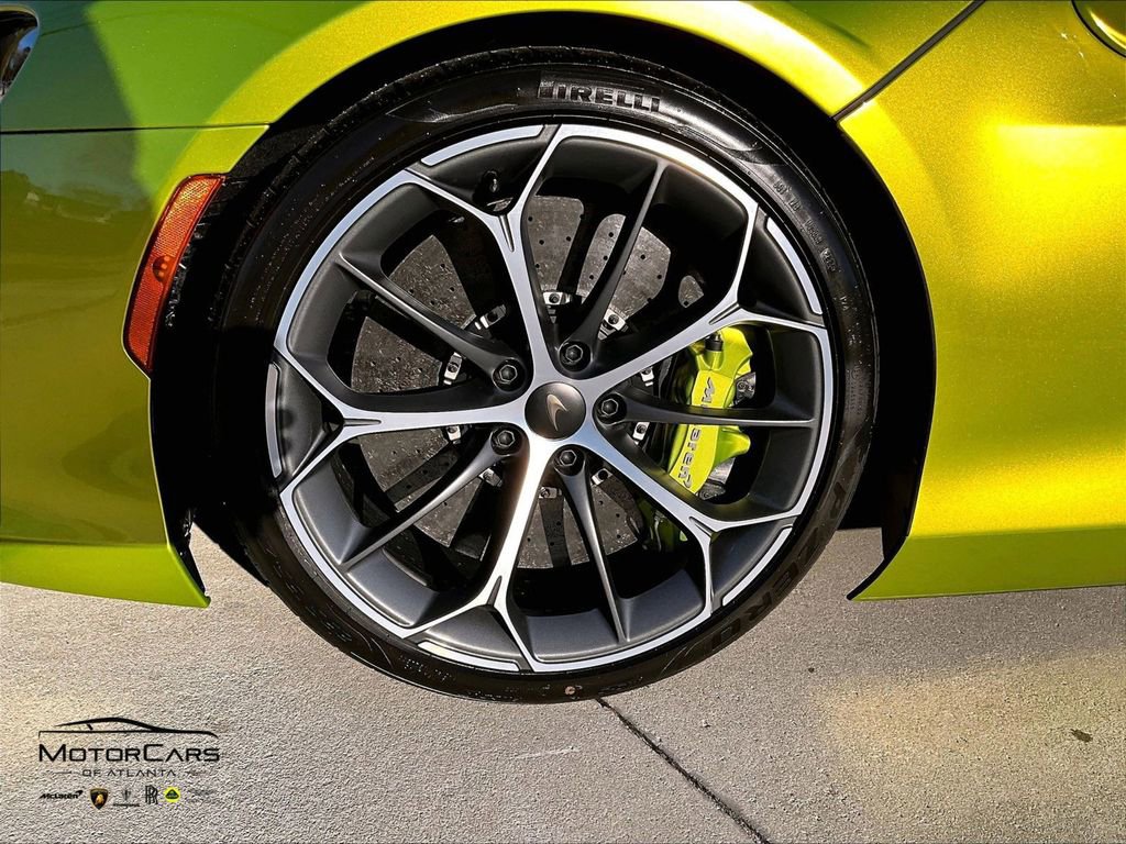 2026 McLaren Artura Spider