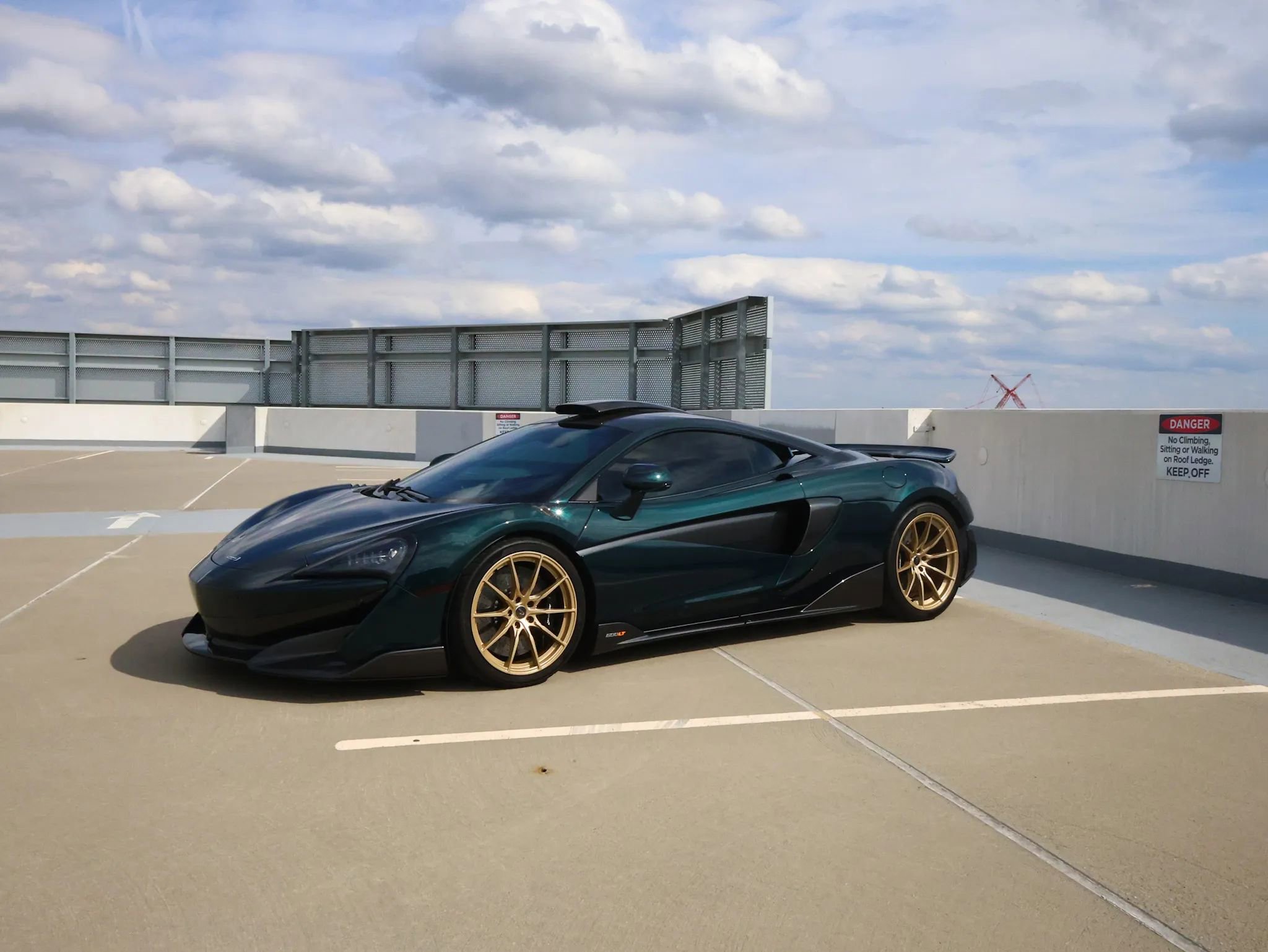 Used 2019 McLaren 600LT photo 19