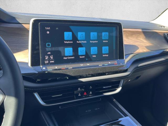 2025 Volkswagen Atlas SE