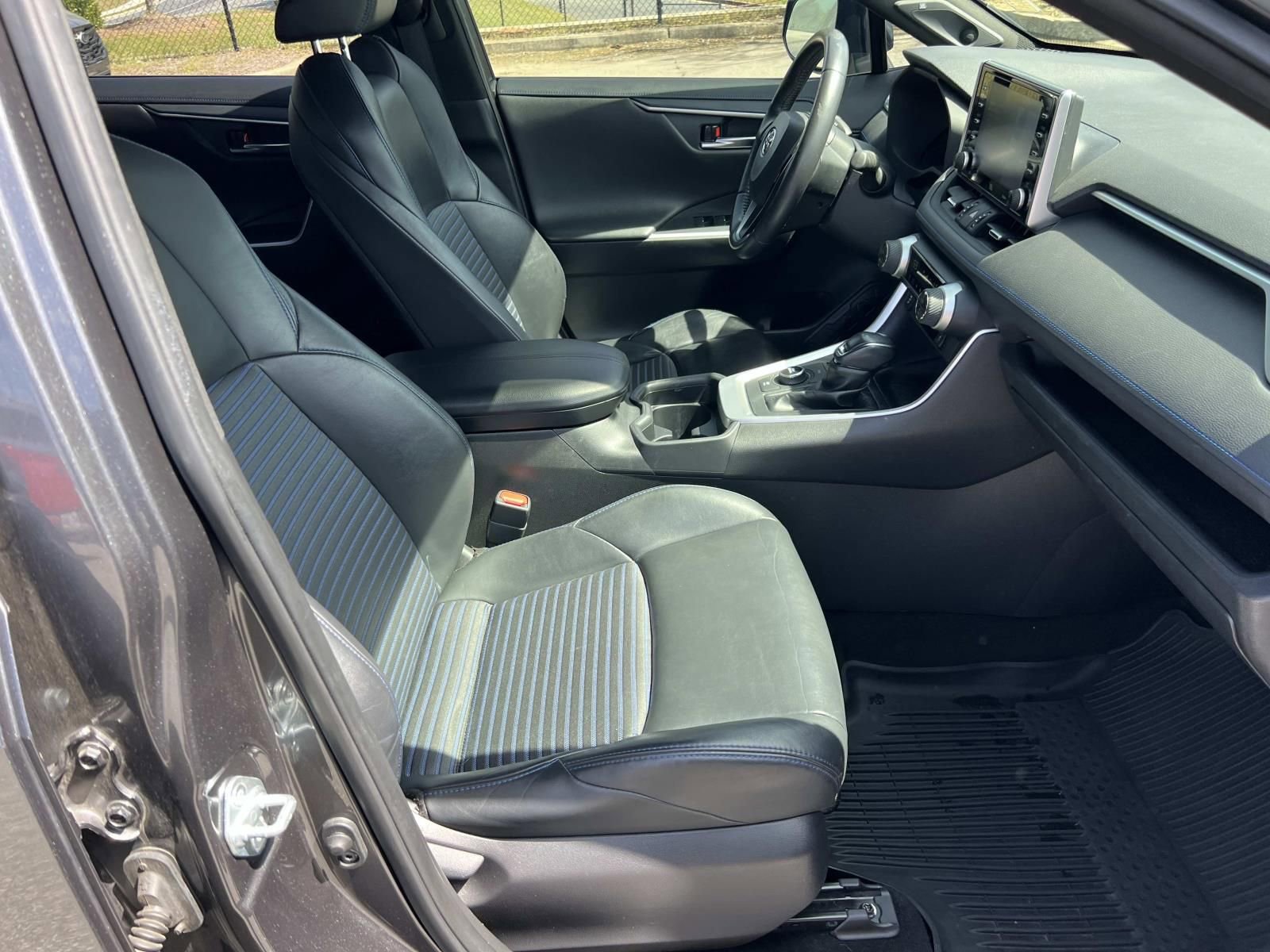 2019 Toyota Rav4 XSE