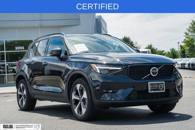 Certified 2025 Volvo XC40 B5 Plus