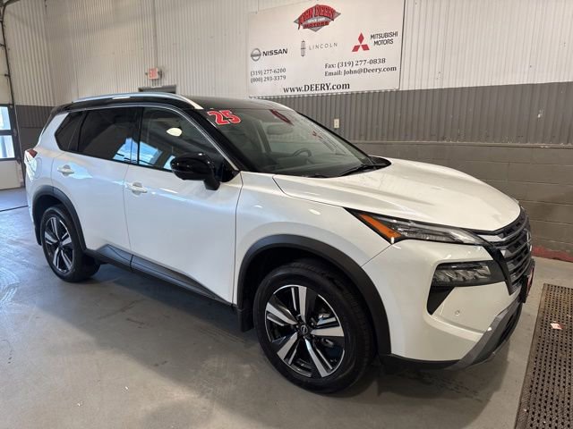 Used 2025 Nissan Rogue SL w/ SL Premium Package