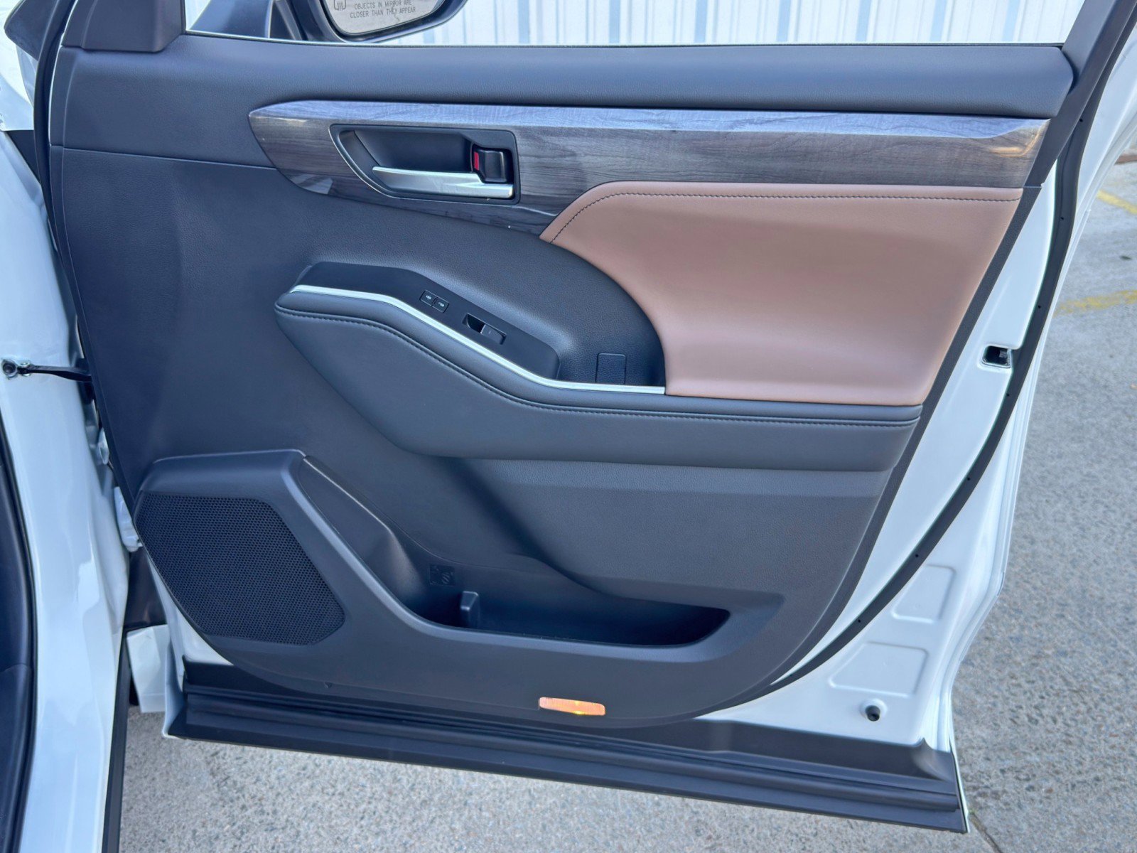 2025 Toyota Highlander Limited