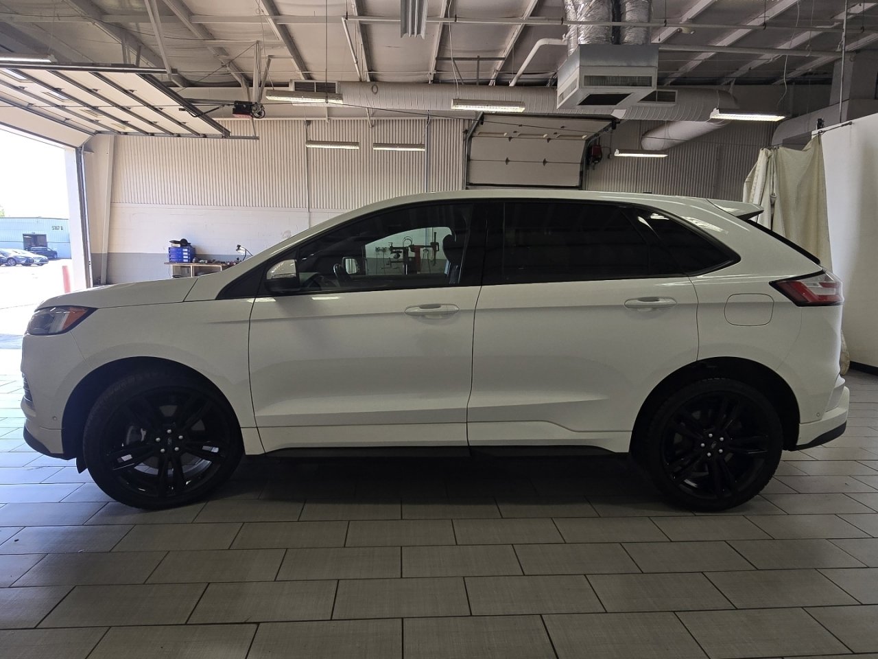 2020 Ford Edge ST