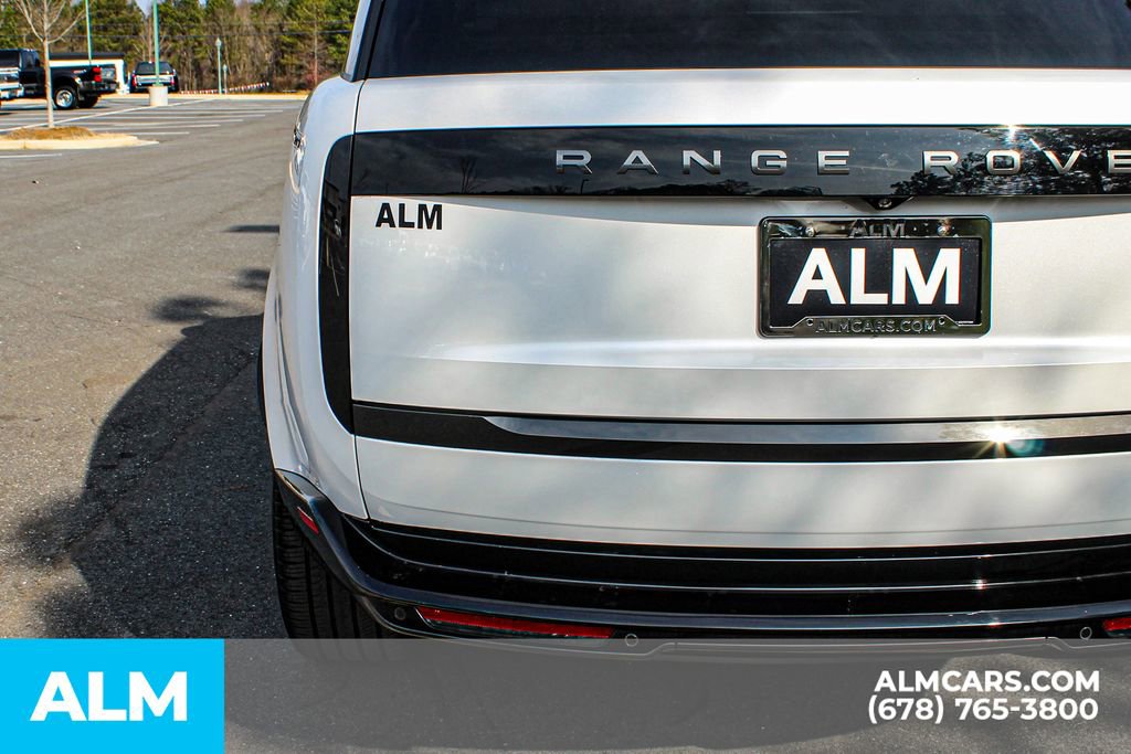 2024 Land Rover Range Rover SE