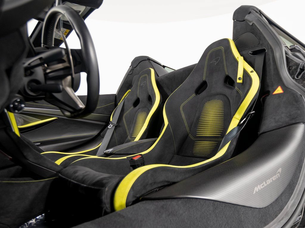 Used 2024 McLaren 750S Spider photo 33