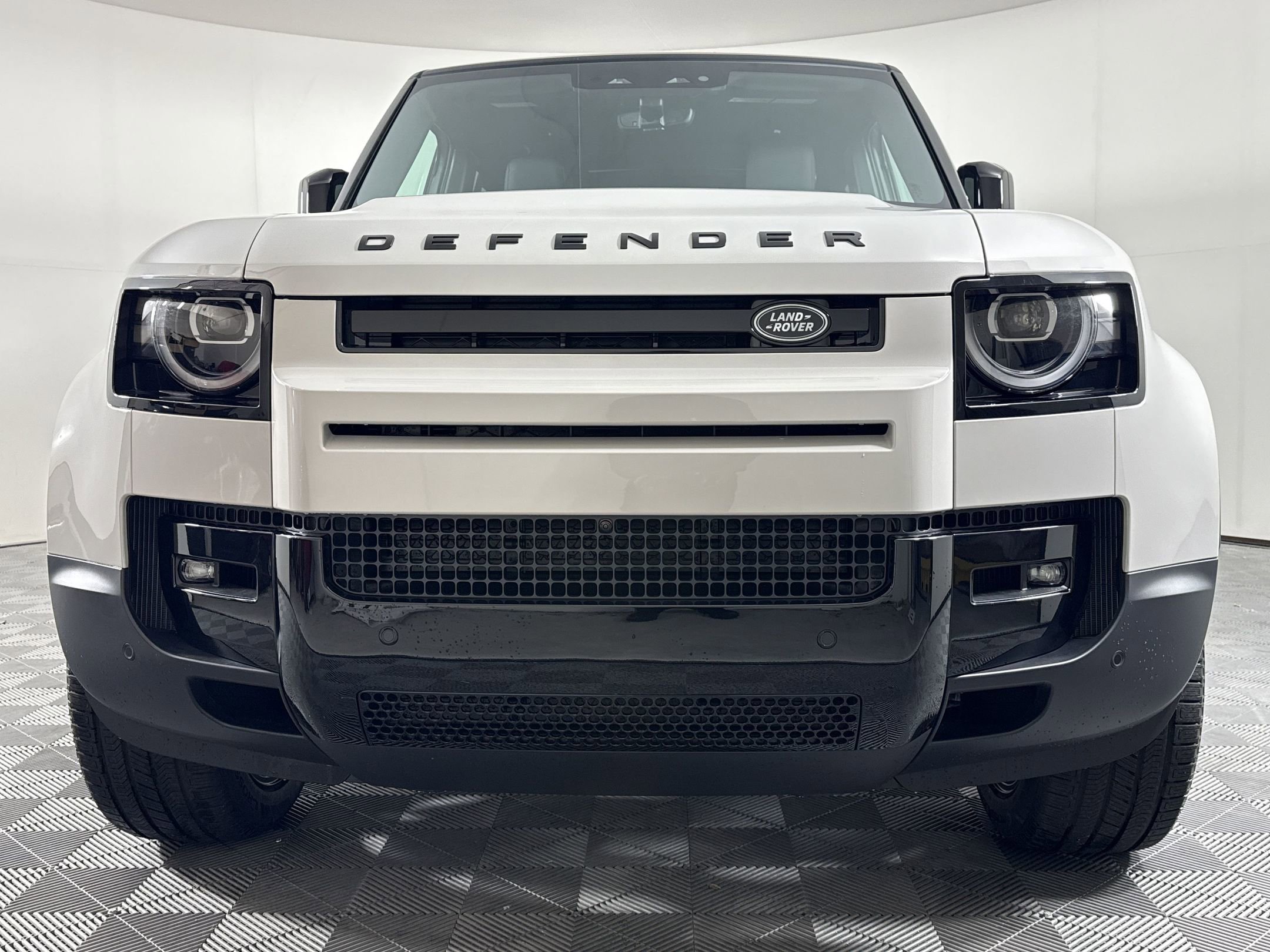 2026 Land Rover Defender 130 S