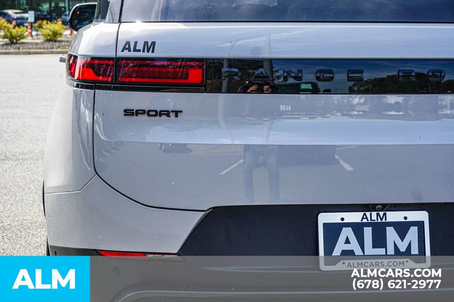 2023 Land Rover Range Rover Sport SE