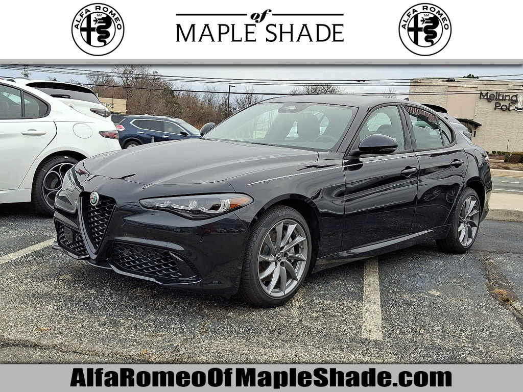 New 2025 Alfa Romeo Giulia AWD
