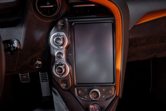 Used 2019 McLaren 720S Performance photo 15