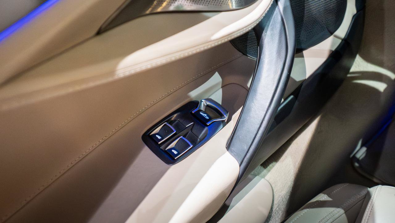 Used 2018 McLaren 720S Luxury photo 21