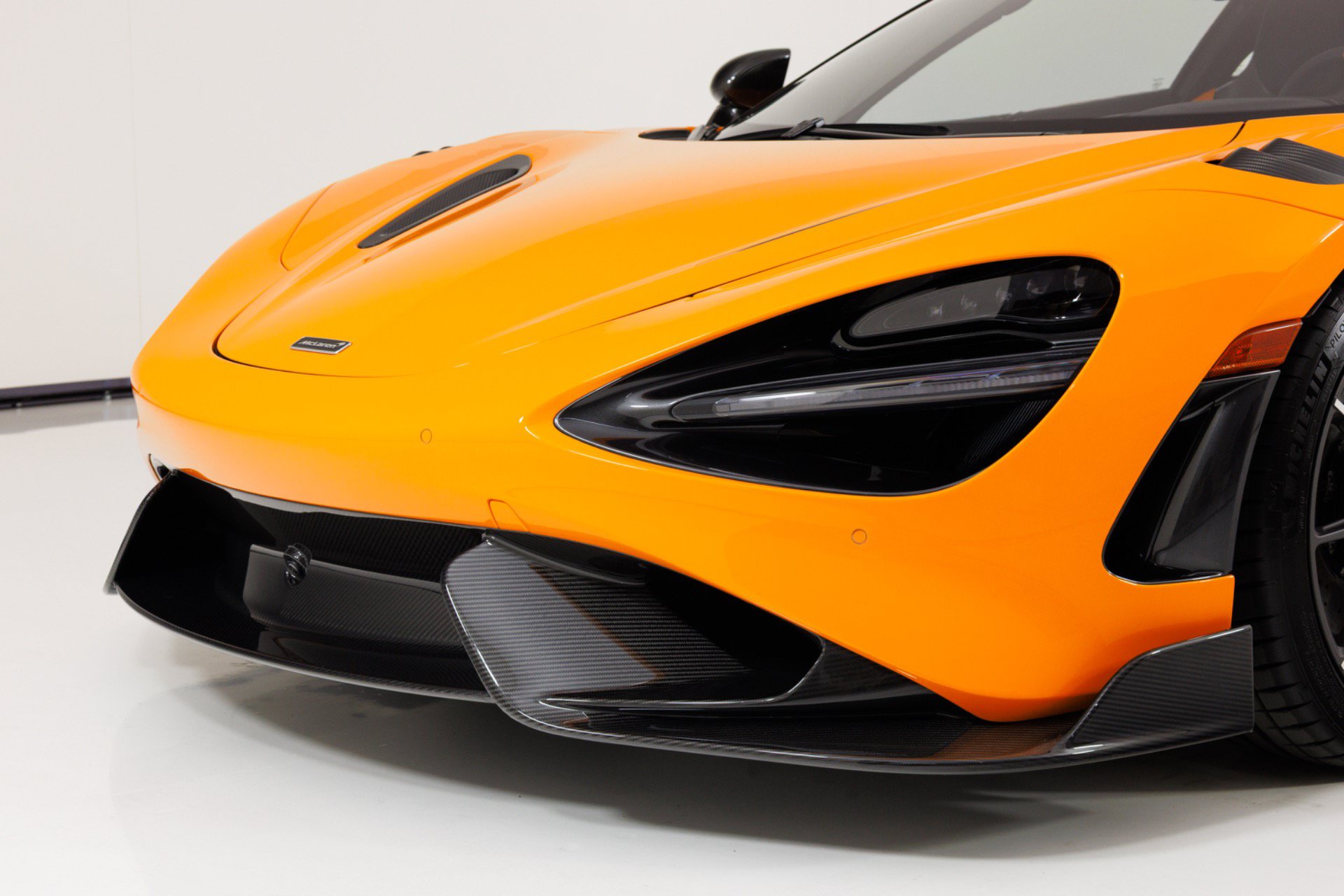 Used 2021 McLaren 765LT photo 69