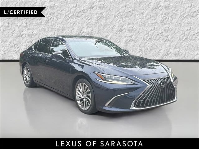 Certified 2022 Lexus ES 350 Ultra Luxury w/ Accessory Package 2