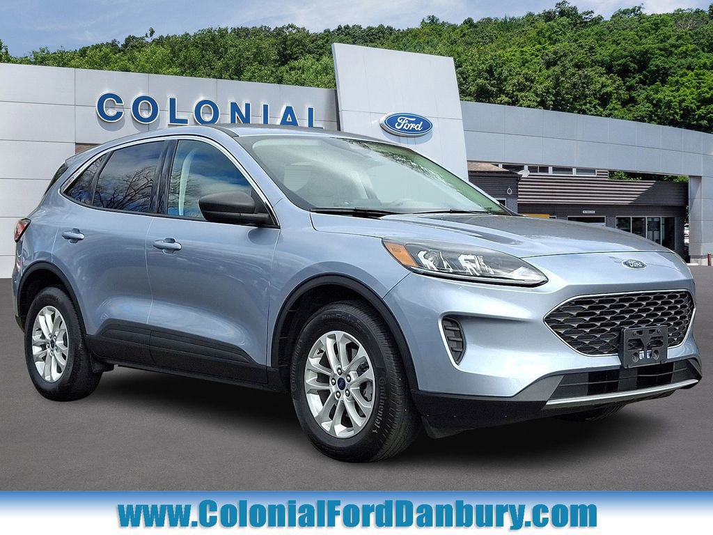 Certified 2022 Ford Escape SE w/ Cold Weather Package