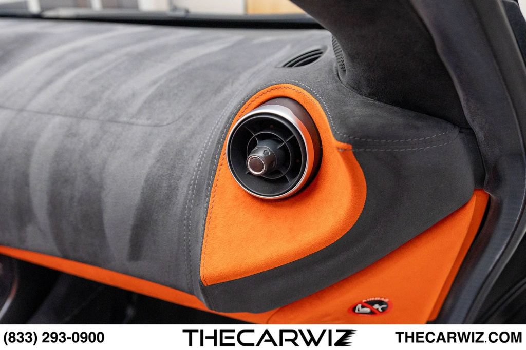 Used 2020 McLaren 600LT Spider photo 76