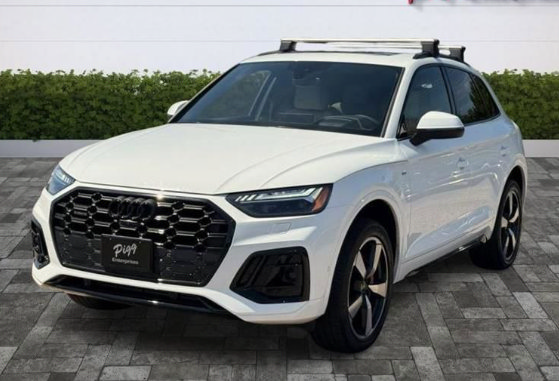 Used 2024 Audi Q5 2.0T Prestige w/ Prestige Package