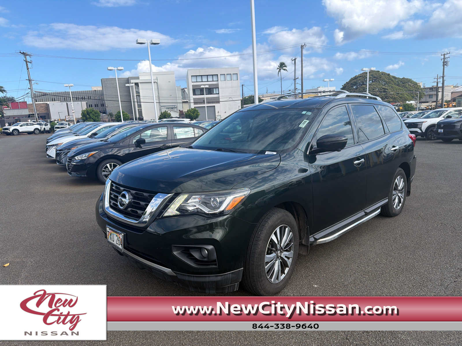 Used 2020 Nissan Pathfinder SL