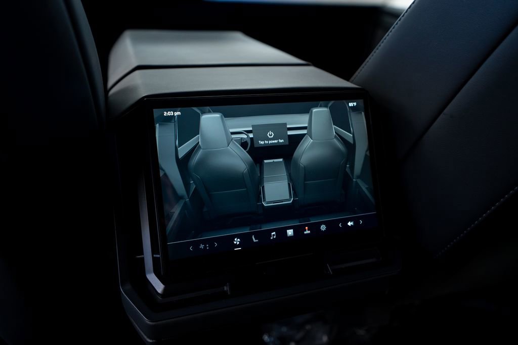 2024 Tesla Cybertruck AWD Crew Cab