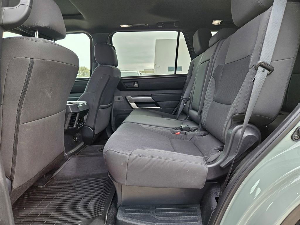 2025 Toyota Sequoia SR5