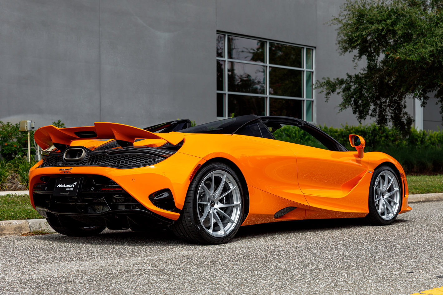 New 2027 McLaren 750S Spider photo 16