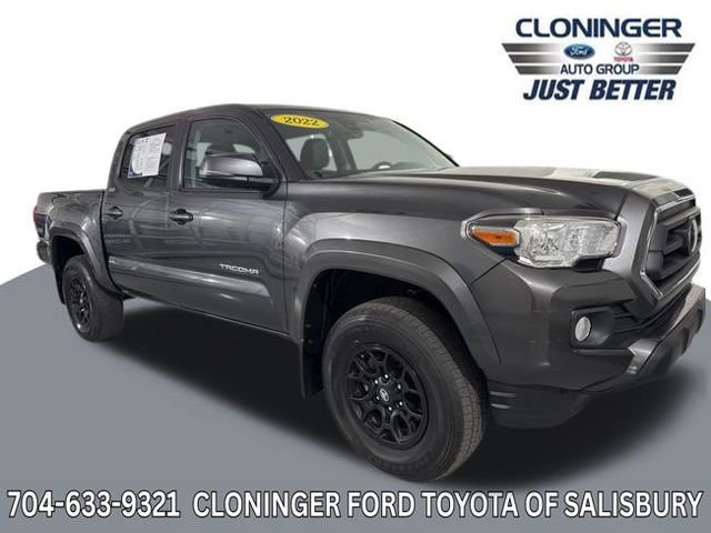 Used 2022 Toyota Tacoma SR5 w/ Technology Package