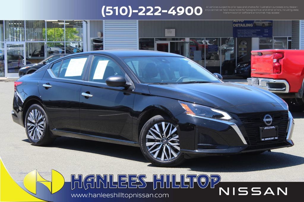 Used 2025 Nissan Altima 2.5 SV