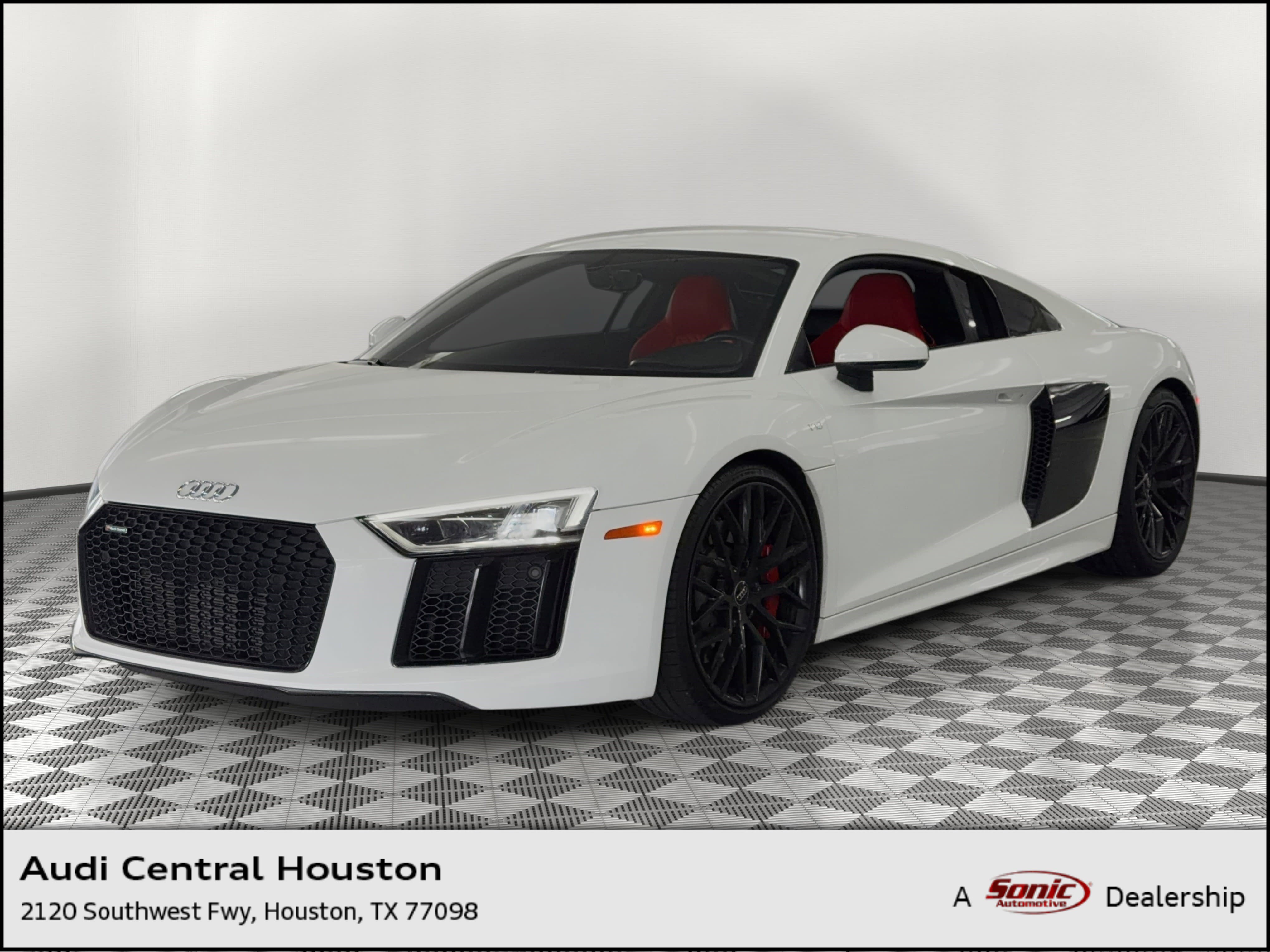 Used 2018 Audi R8 V10