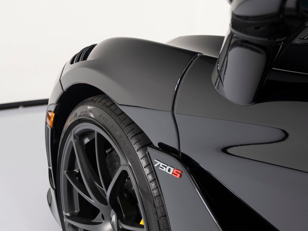 Used 2024 McLaren 750S Spider photo 46