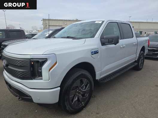 2025 Ford F150 Lightning Flash