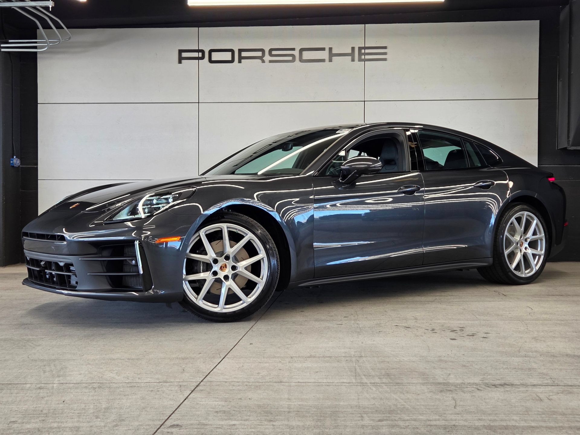 New 2026 Porsche Panamera 4