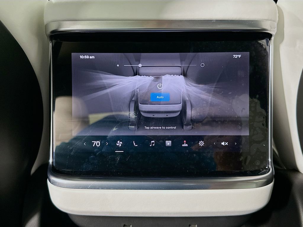 2022 Tesla Model S Plaid